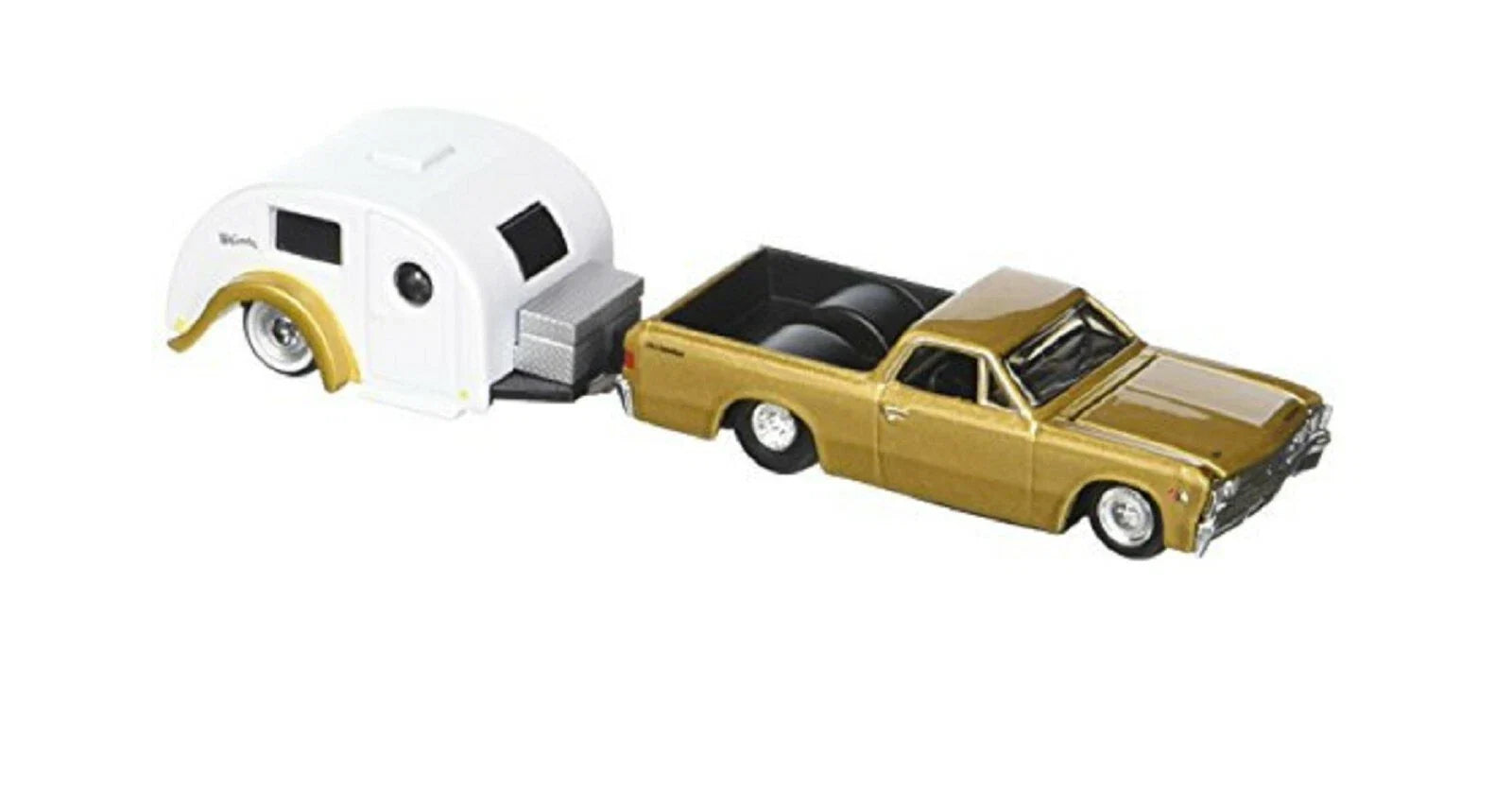 Maisto   Chevrolet Chevrolet Elcamino + Retro Carvan Trailer  Gold, White Tow & Go