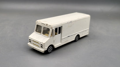 Unbranded    Step Van  White
