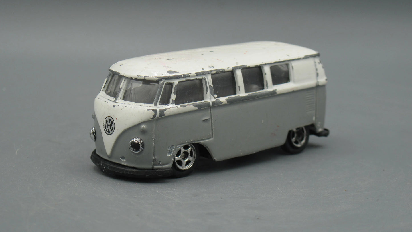 Welly   VolksWagen Microbus 1962 Grey&White