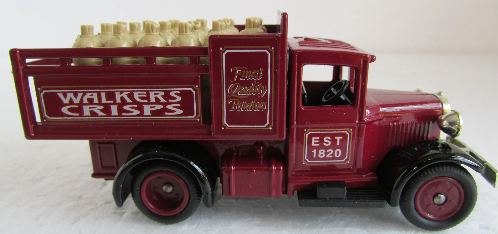Lledo  Days Gone Ford Stake Truck 1930 Maroon Walkers Crisps