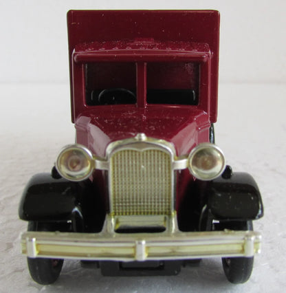 Lledo  Days Gone Ford Stake Truck 1930 Maroon Walkers Crisps