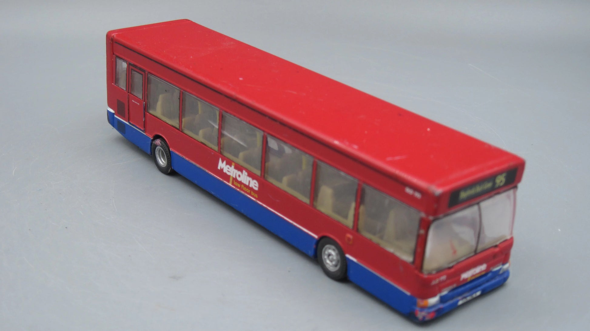 Corgi   Dennis Plaxton SLF Metroline  Red