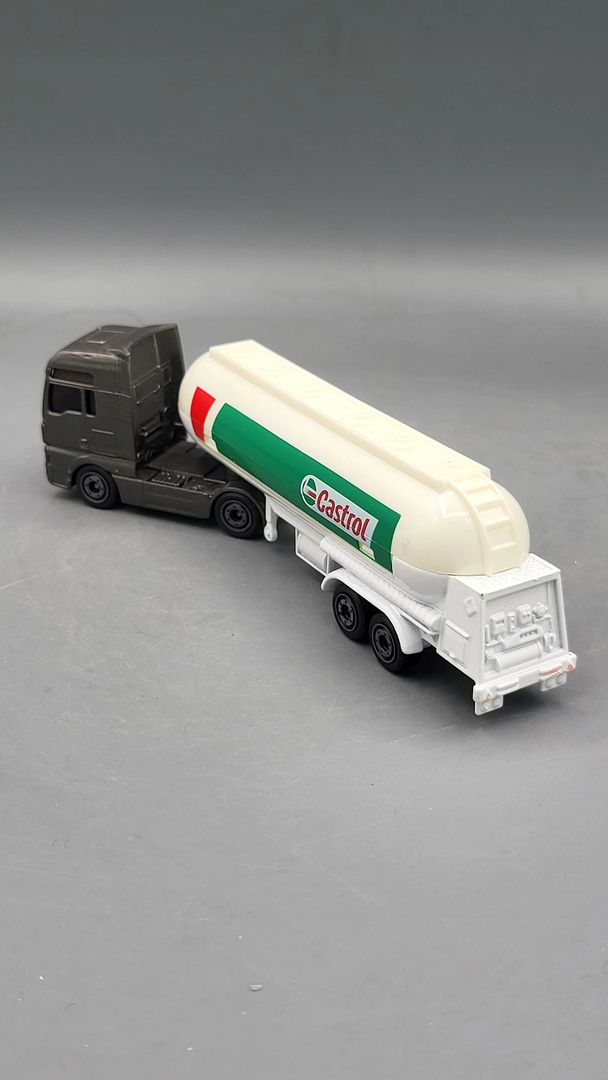 Majorette    Tanker Truck  White, Grey Castrol Truck