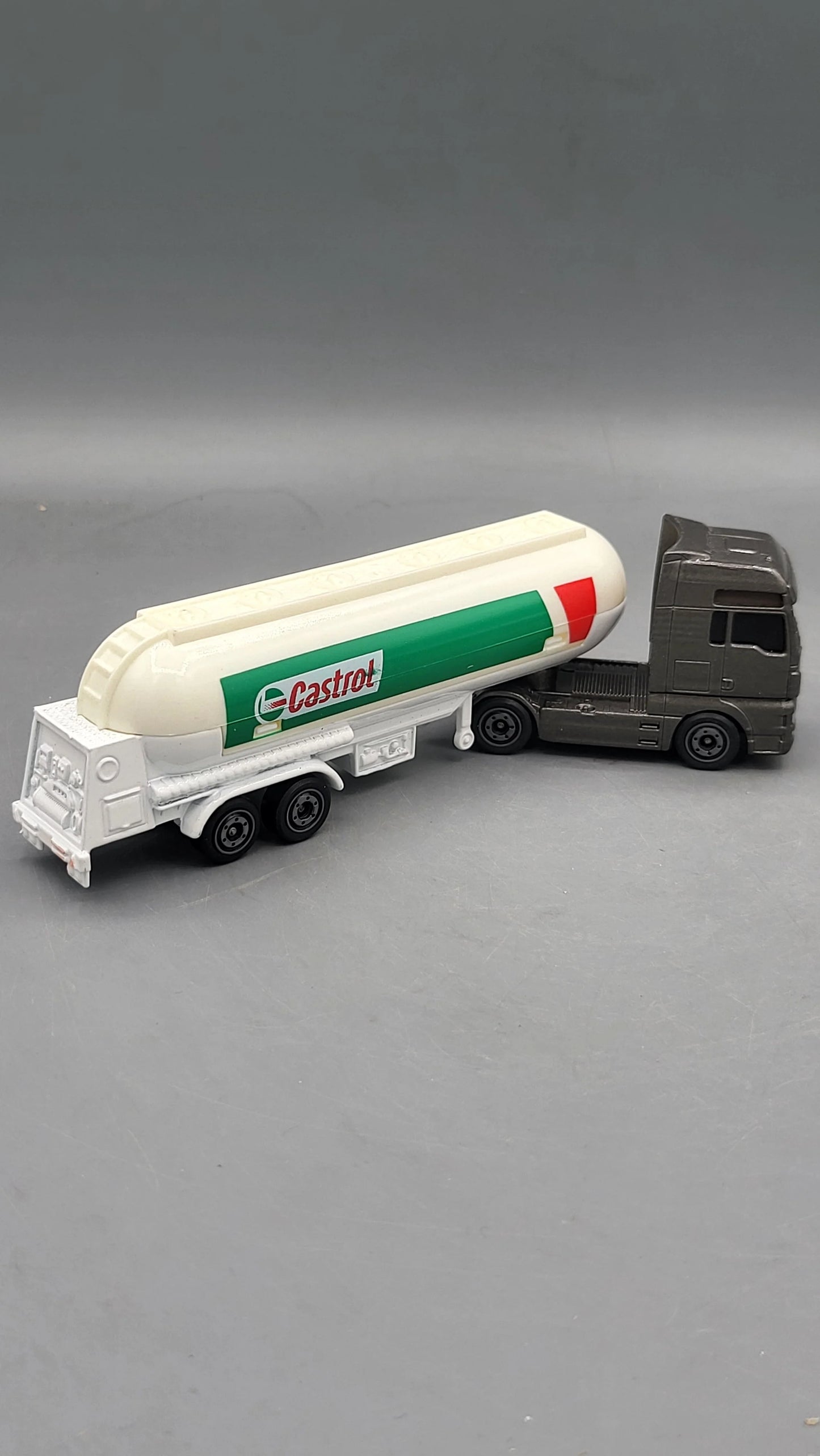 Majorette    Tanker Truck  White, Grey Castrol Truck