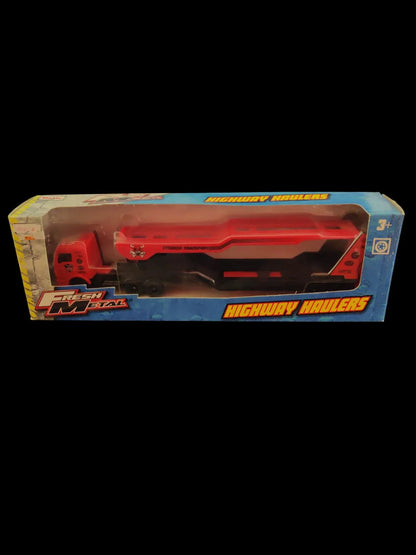 Maisto  Fresh Metal  Flatbed Transport Truck  Red Highway Haulers