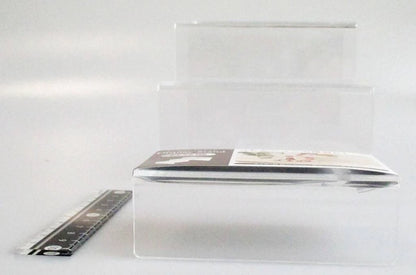 Izumi Kasai - Japan    Three Steps Stage Size Ideal for :/64  Transparent