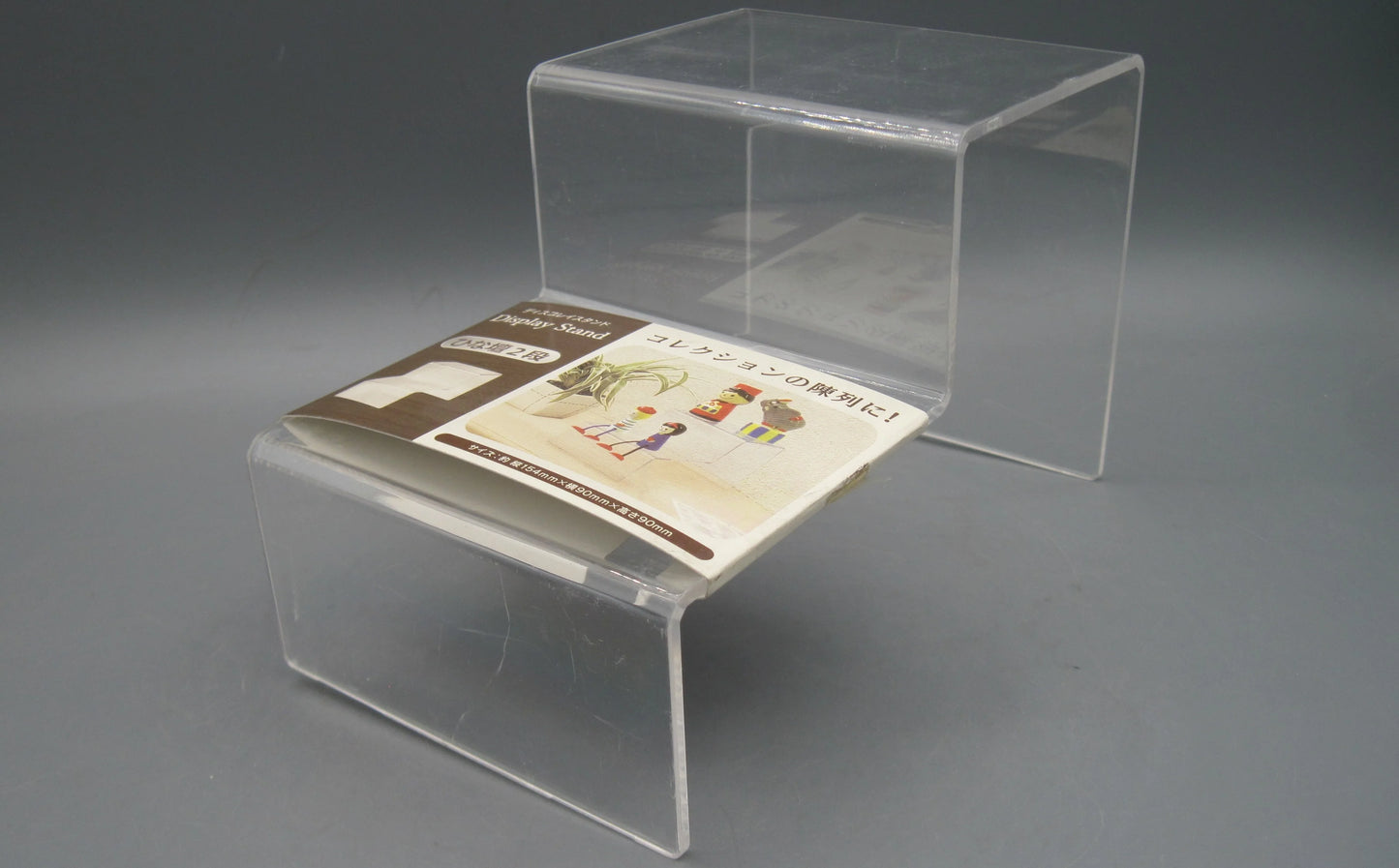 Izumi Kasai - Japan    Display Stand Two Tiers Stage  Transparent