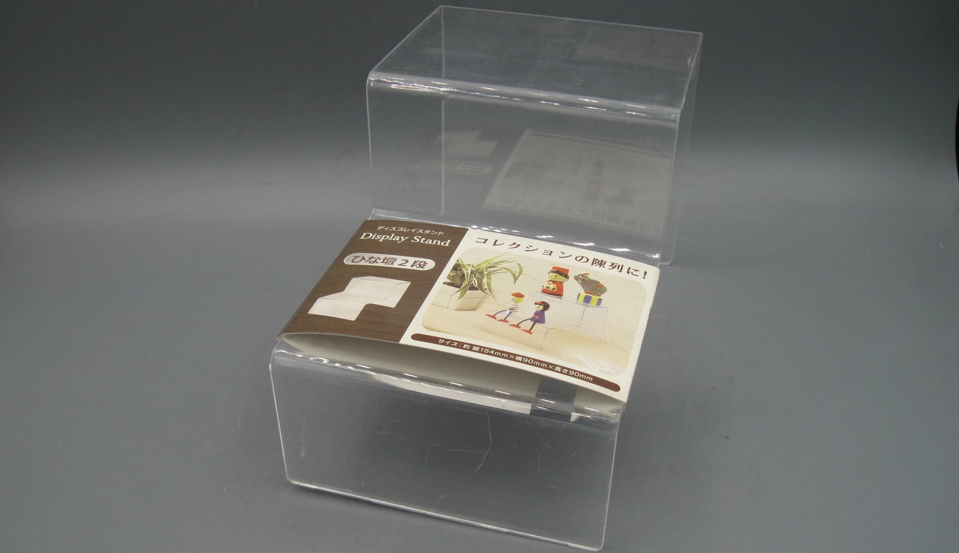 Izumi Kasai - Japan    Display Stand Two Tiers Stage  Transparent