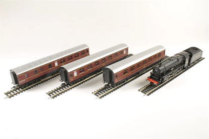 Hornby Hobbies  World War Locomotive  Going Home Train pack  1945 Brown, Black Certificate of Authentication