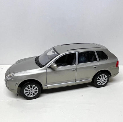 Maisto Special Edition  Porsche Cayenne